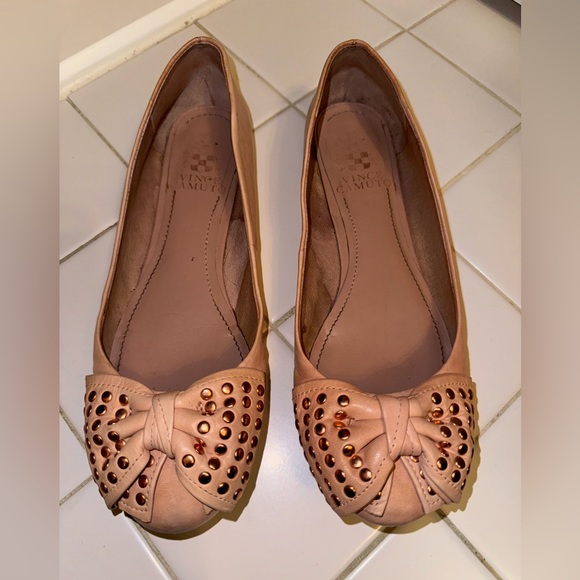 Vince Camuto Ballet Flats - Picture 3 of 7